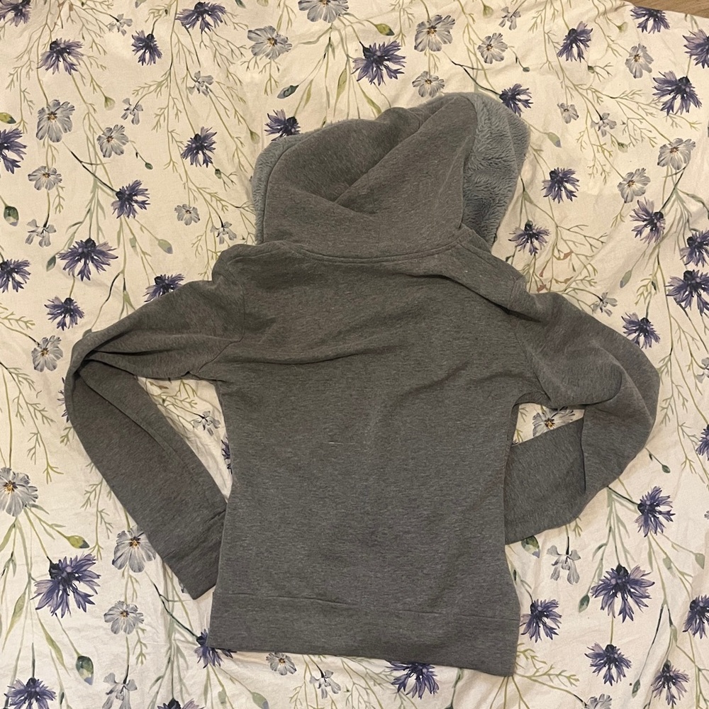 Custom Grey Zip Up Hoodie ๐งฅ โ Sherpa Lined Fall Jacket XS/S - Picture 5 of 8
